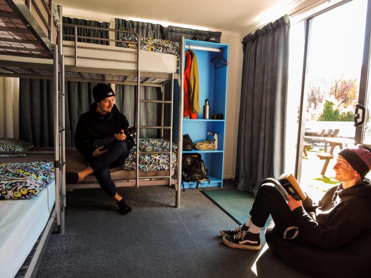 Mountain View Backpackers Hostel Wanaka Luaran gambar