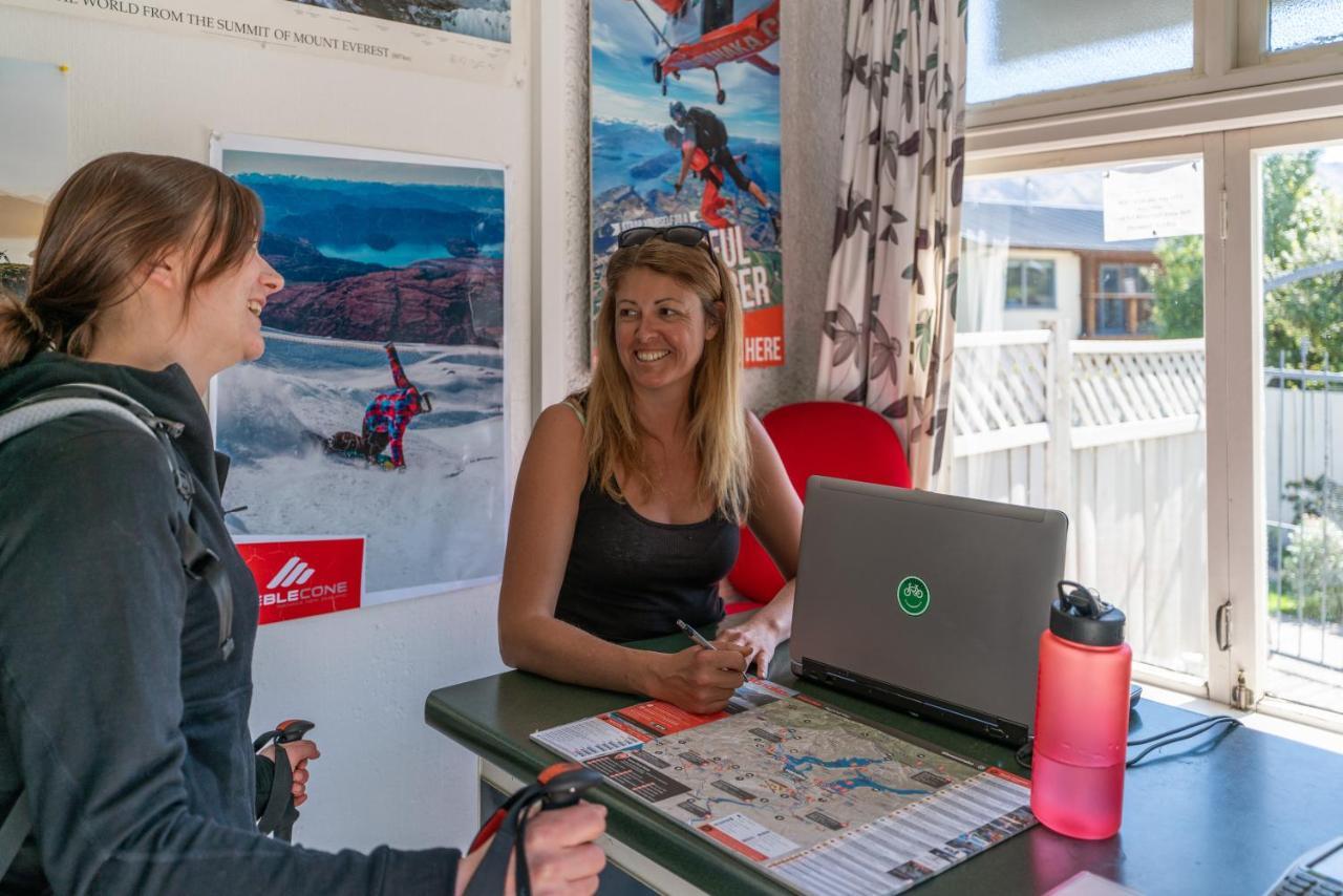 Mountain View Backpackers Hostel Wanaka Luaran gambar